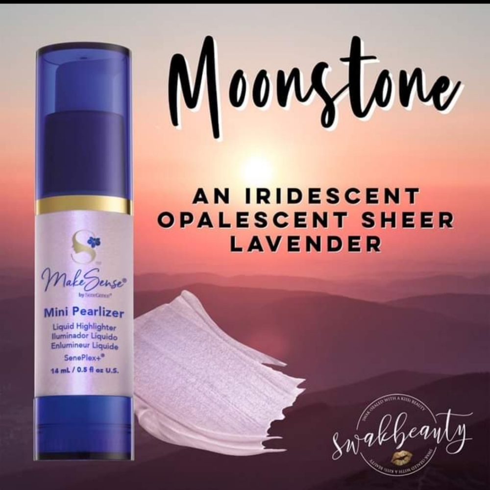 Moonstone MakeSense Mini Pearlizer by SeneGence